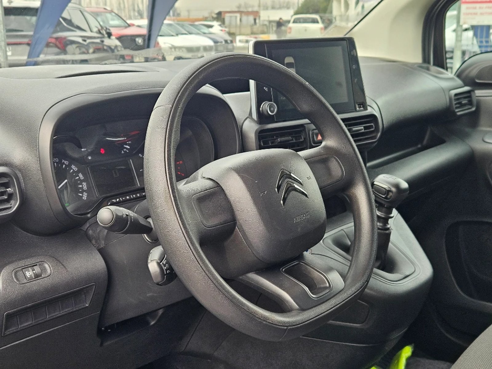 Citroën Berlingo 2023 - Imagen 19 de 20
