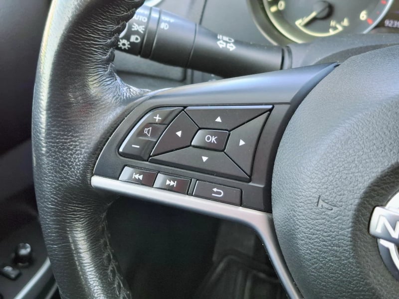 Nissan Navara 2023 - Imagen 15 de 20