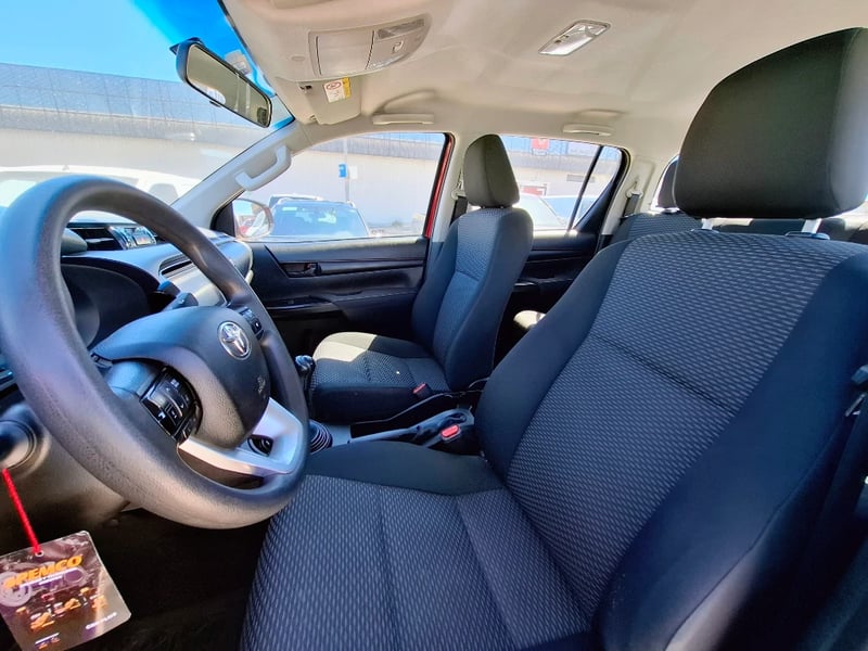 Toyota Hilux 2024 - Imagen 11 de 20