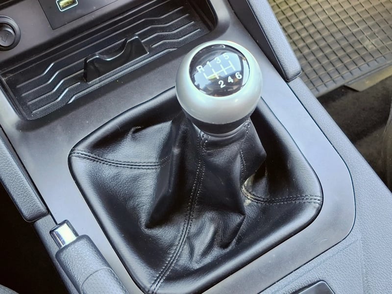 SsangYong Grand musso 2023 - Imagen 18 de 20
