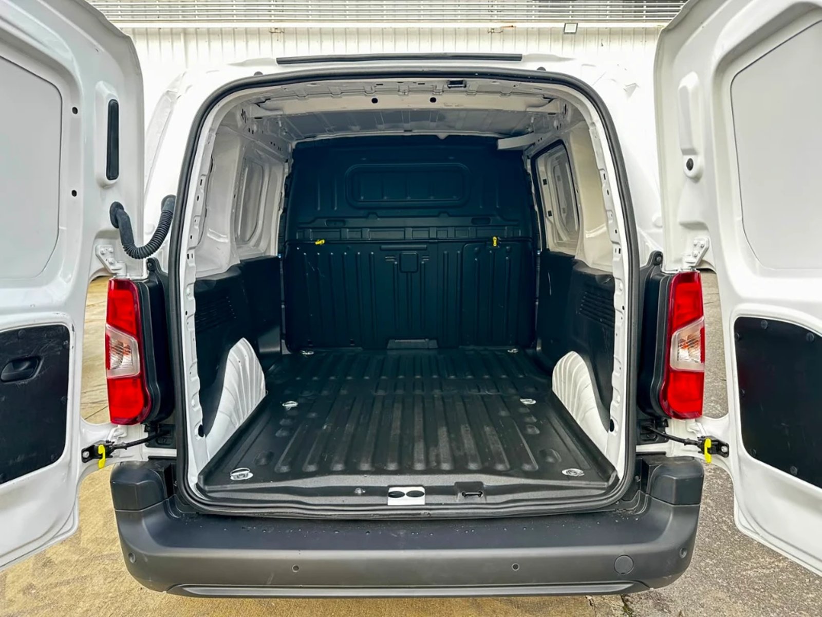 Citroën Berlingo 2024 - Foto 4 de 20
