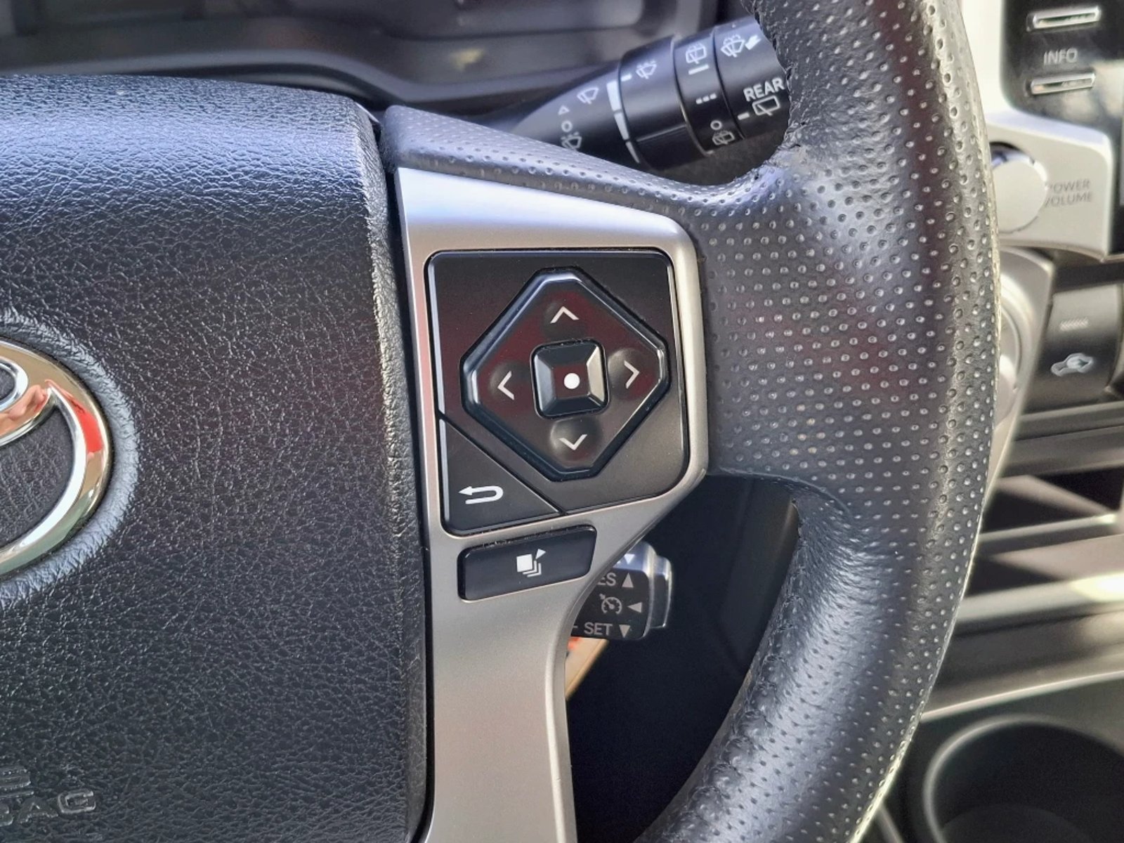 Toyota 4runner 2021 - Imagen 16 de 20