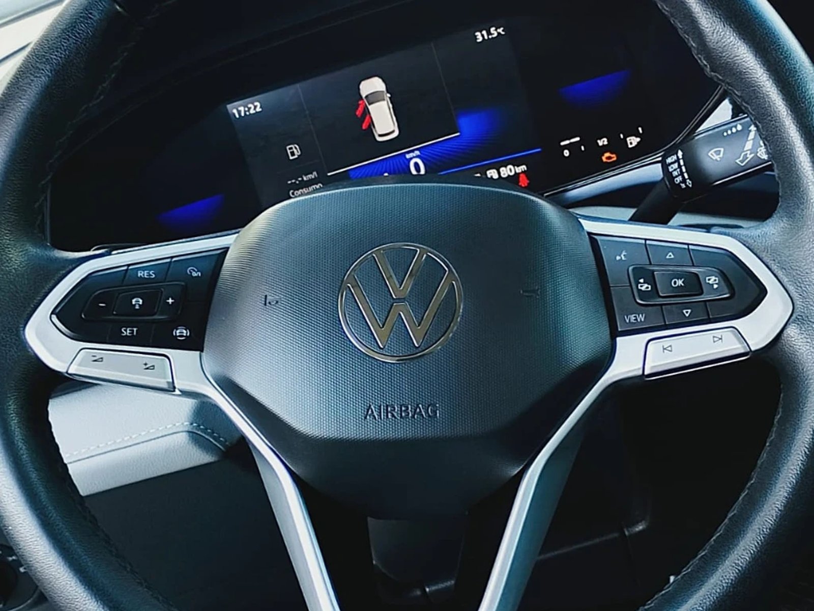 VOLKSWAGEN TAOS 2022 - Imagen 17 de 20