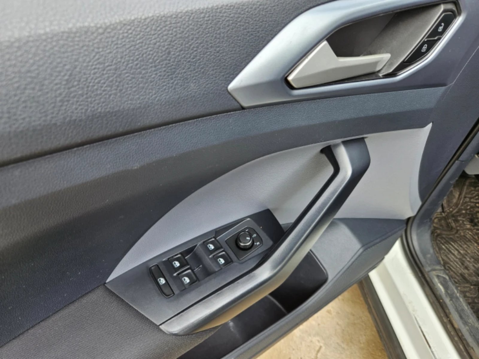 Volkswagen T-cross 2021 - Imagen 11 de 20