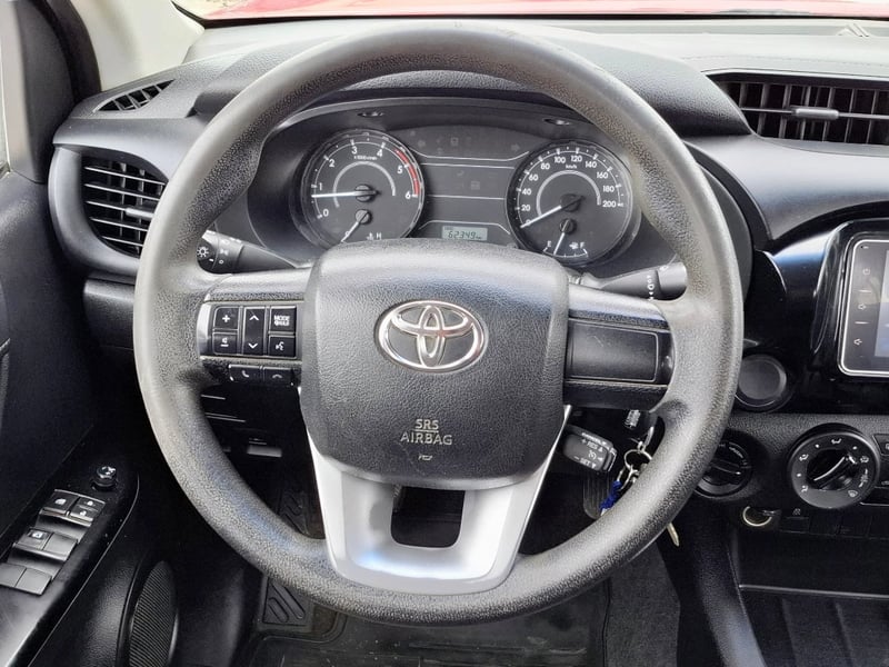 Toyota Hilux 2021 - Imagen 14 de 20
