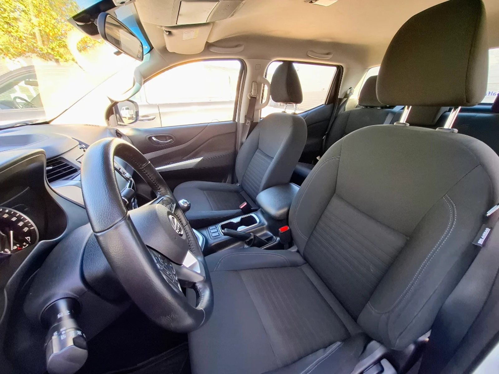 NISSAN NAVARA 2023 - Imagen 11 de 20
