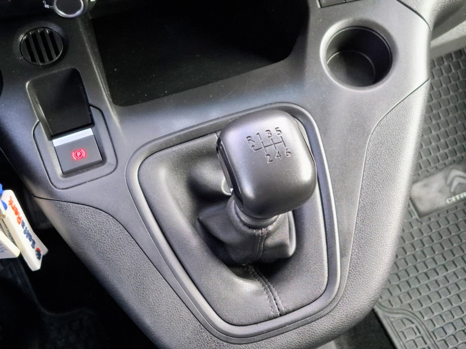 Citroën Berlingo 2024 - Imagen 19 de 20