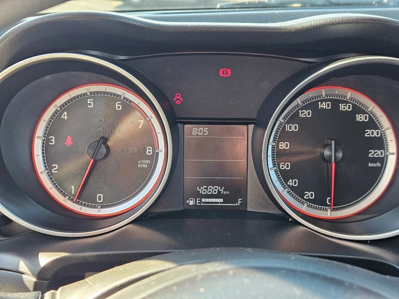 Suzuki Swift 2023 - Imagen 15 de 20