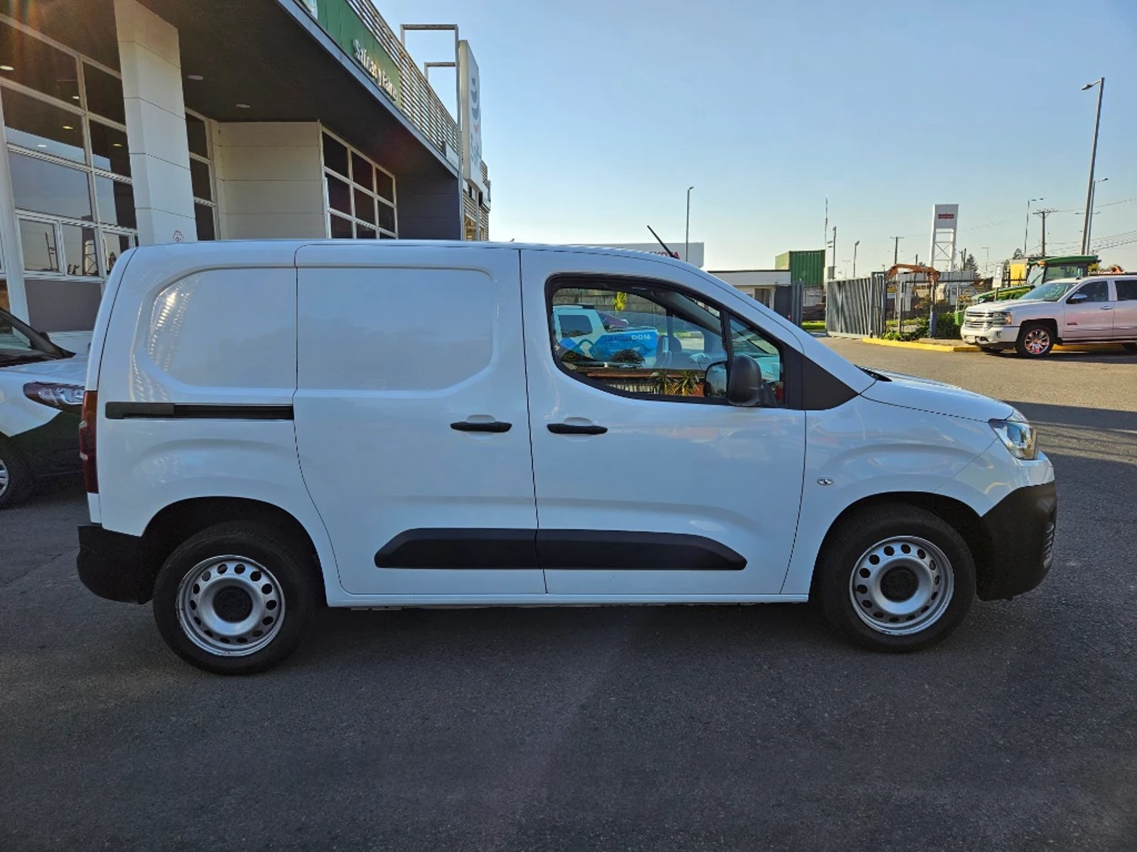CITROEN BERLINGO 2022 - Imagen 4 de 20