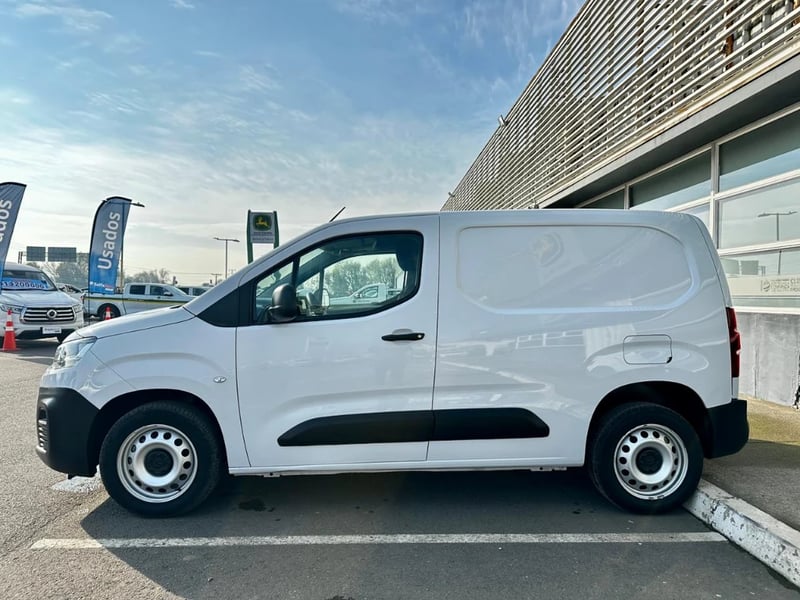 Citroën Berlingo 2024 - Imagen 18 de 20