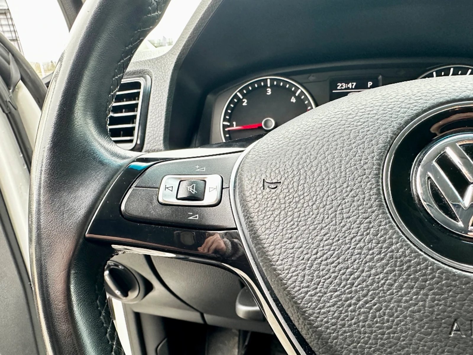 Volkswagen Amarok 2023 - Imagen 20 de 20