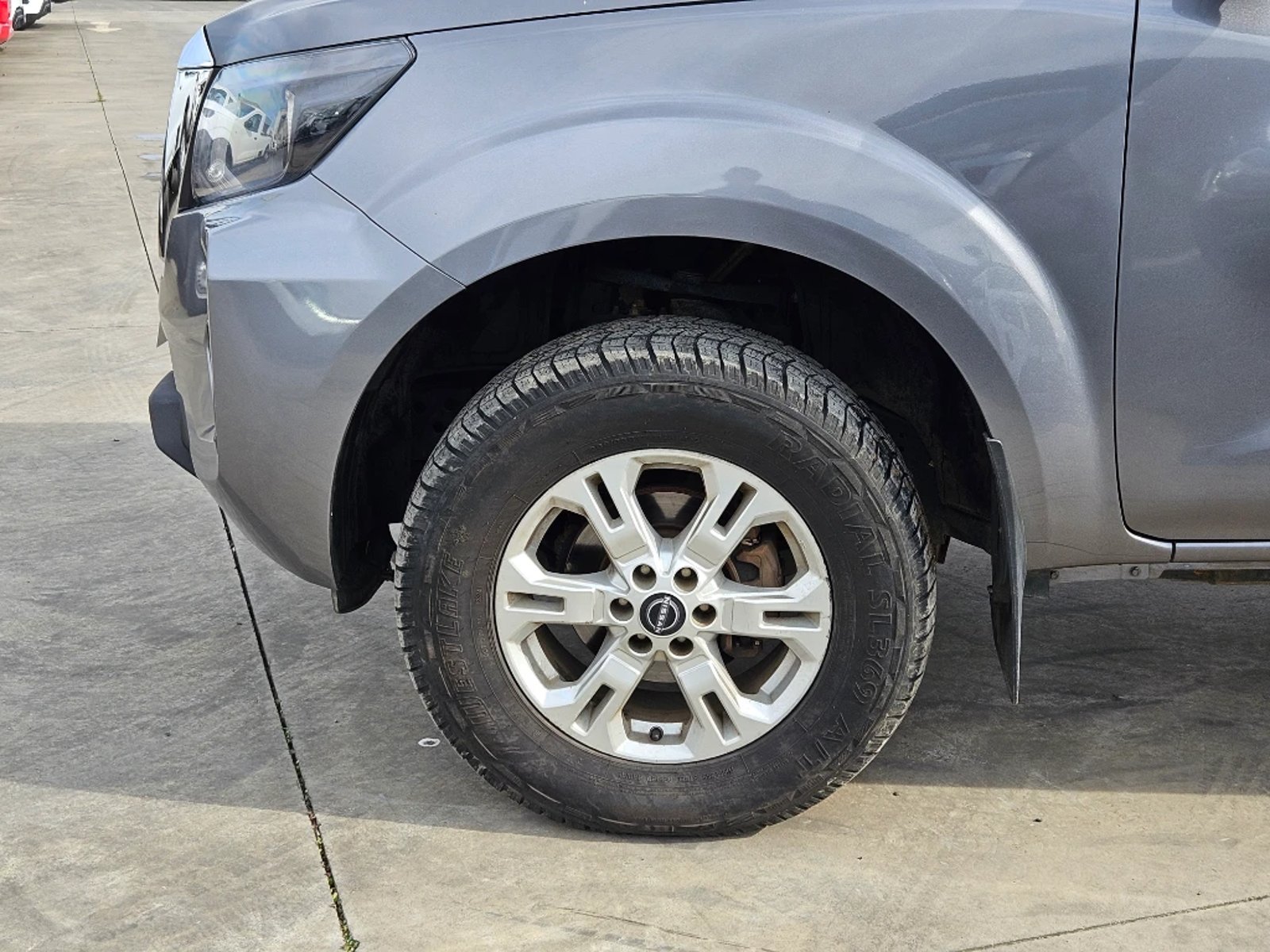 NISSAN NAVARA 2023 - Imagen 9 de 20