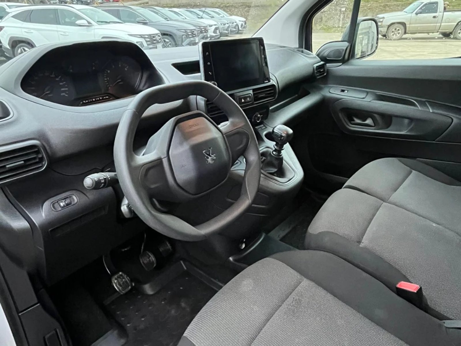 PEUGEOT PARTNER 2024 - Imagen 9 de 19