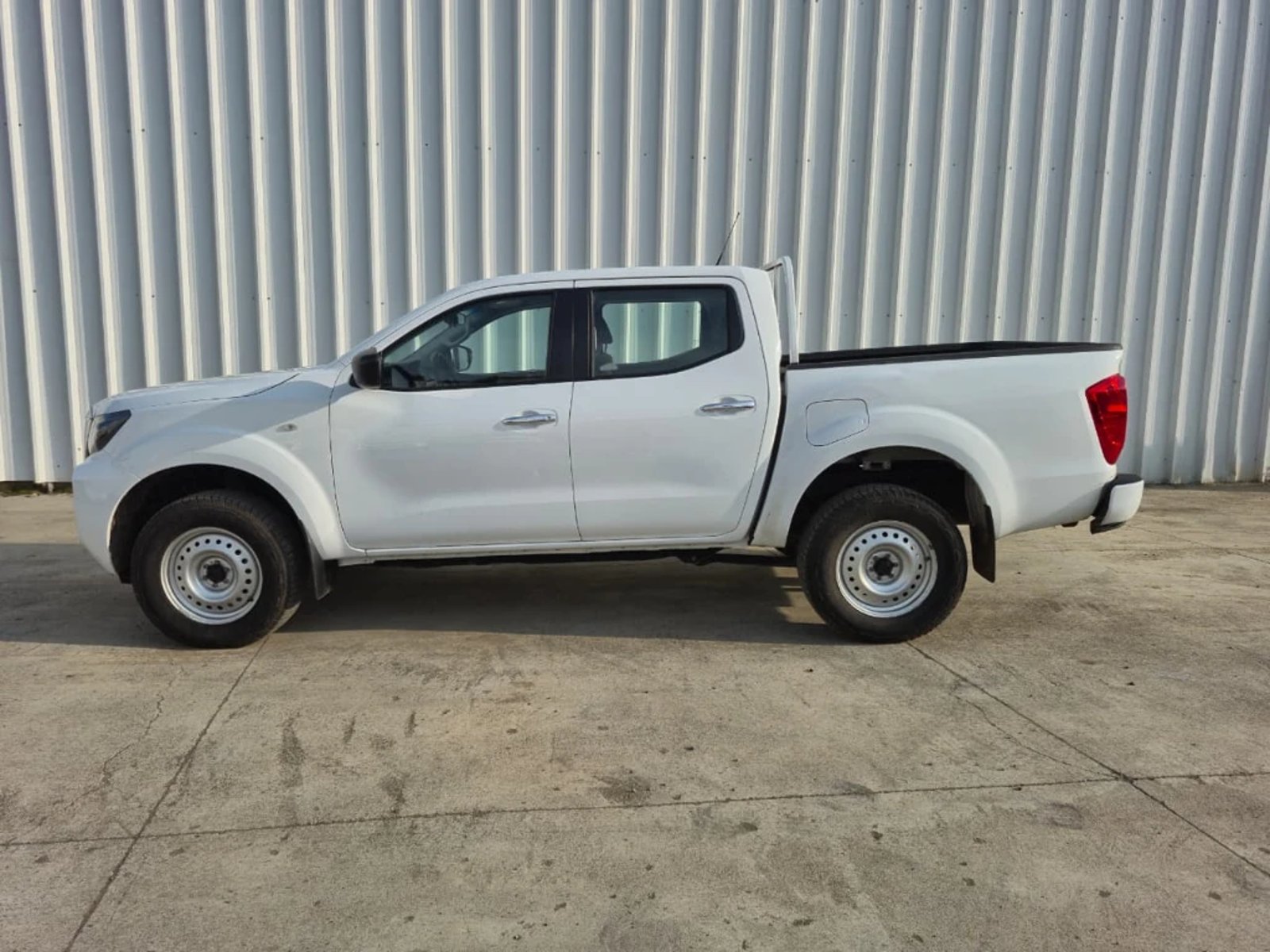 Nissan Navara 2023 - Imagen 8 de 20