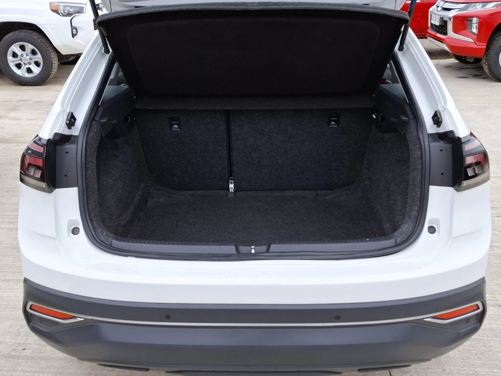 Volkswagen Nivus 2023 - Imagen 10 de 20