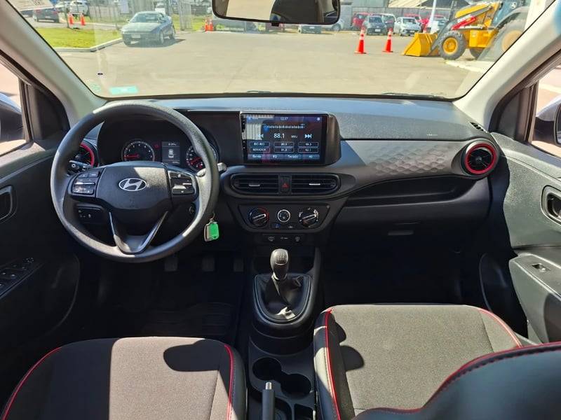 Hyundai Grand i10 2025 - Imagen 16 de 20