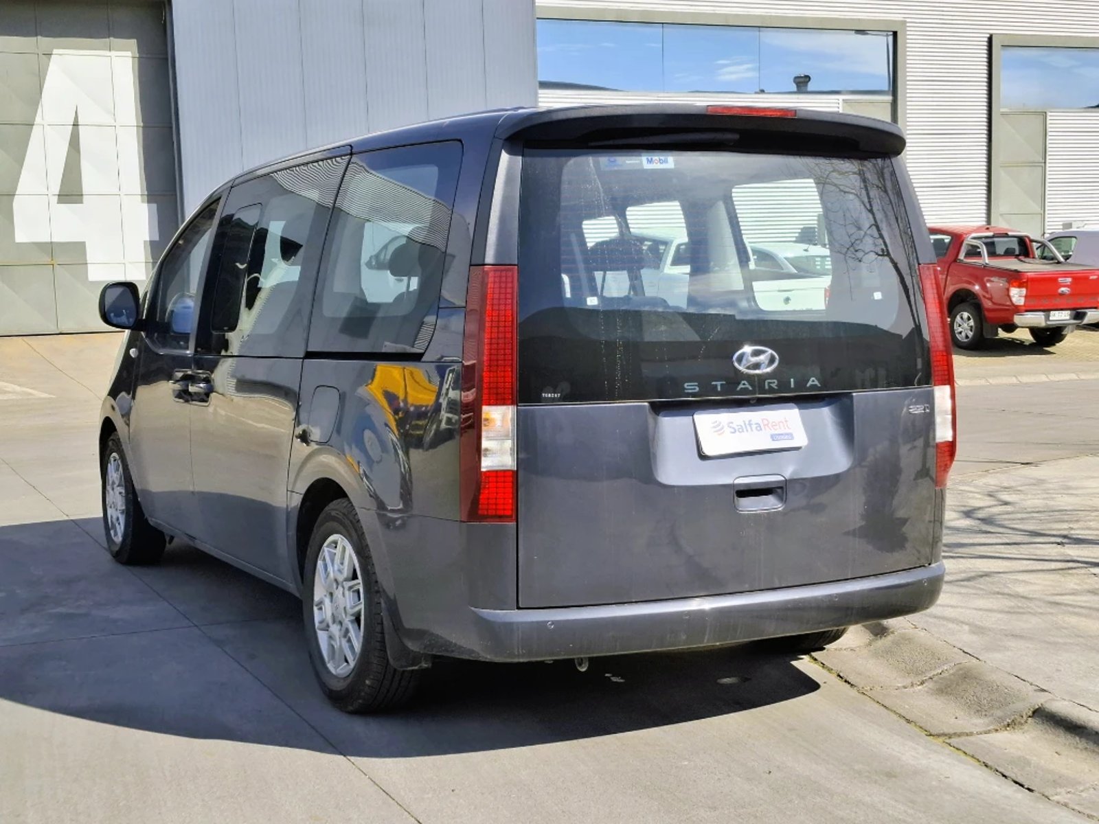 Hyundai Staria 2024 - Imagen 7 de 20