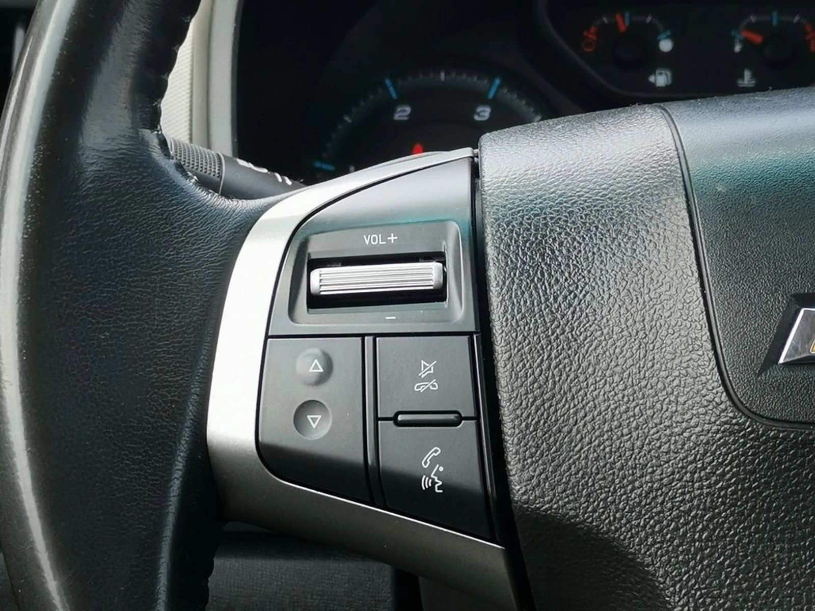 CHEVROLET COLORADO 2023 - Imagen 19 de 20