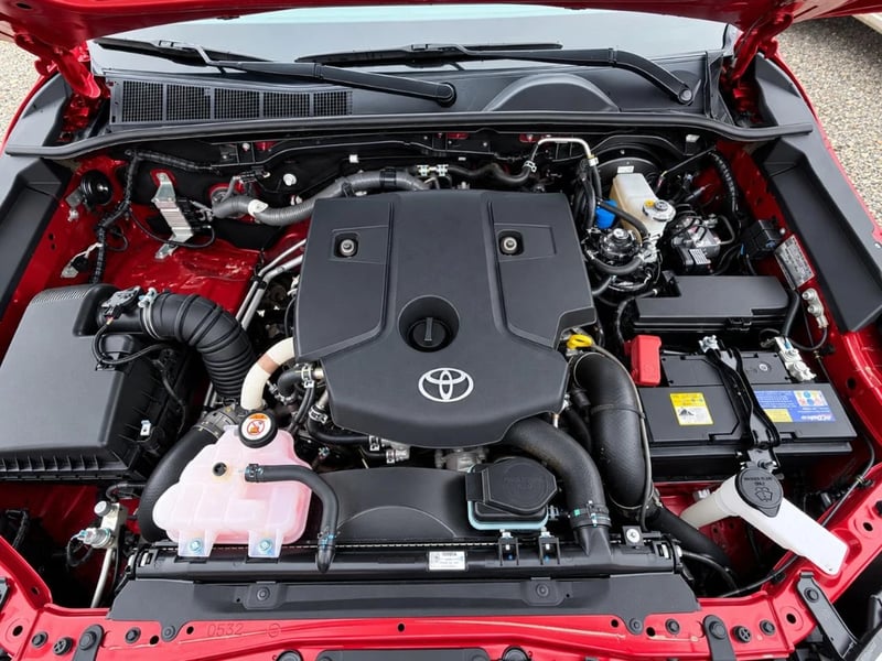 Toyota Hilux 2024 - Imagen 8 de 19