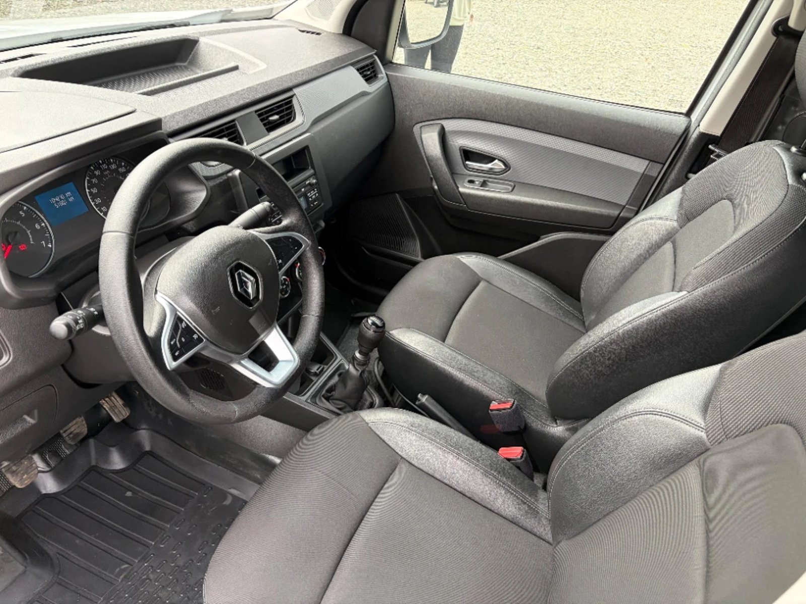 Renault Express 2022 - Imagen 16 de 20