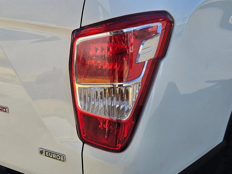 SsangYong Grand musso 2023 - Imagen 10 de 20