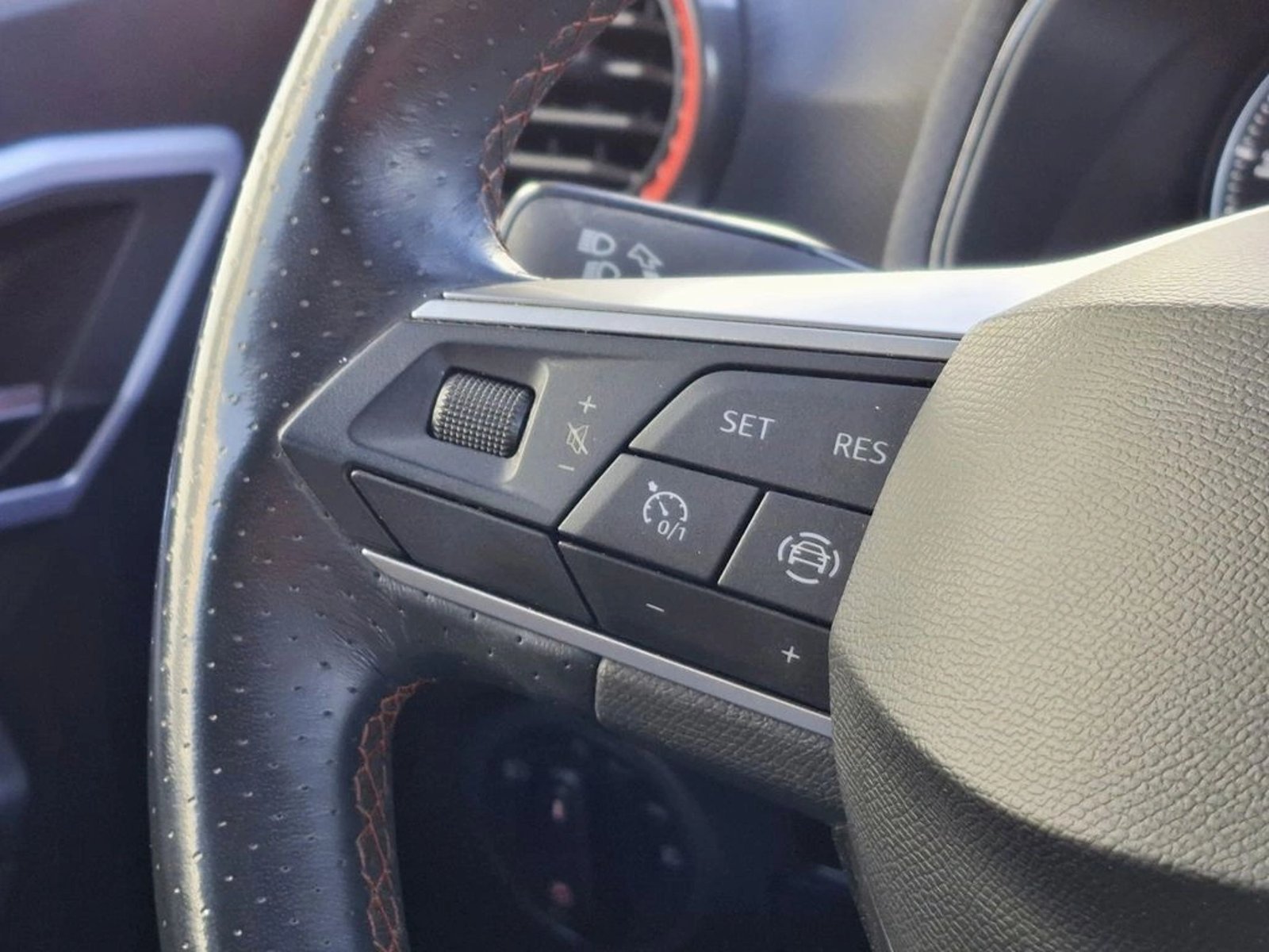 SEAT ARONA 2023 - Imagen 14 de 20