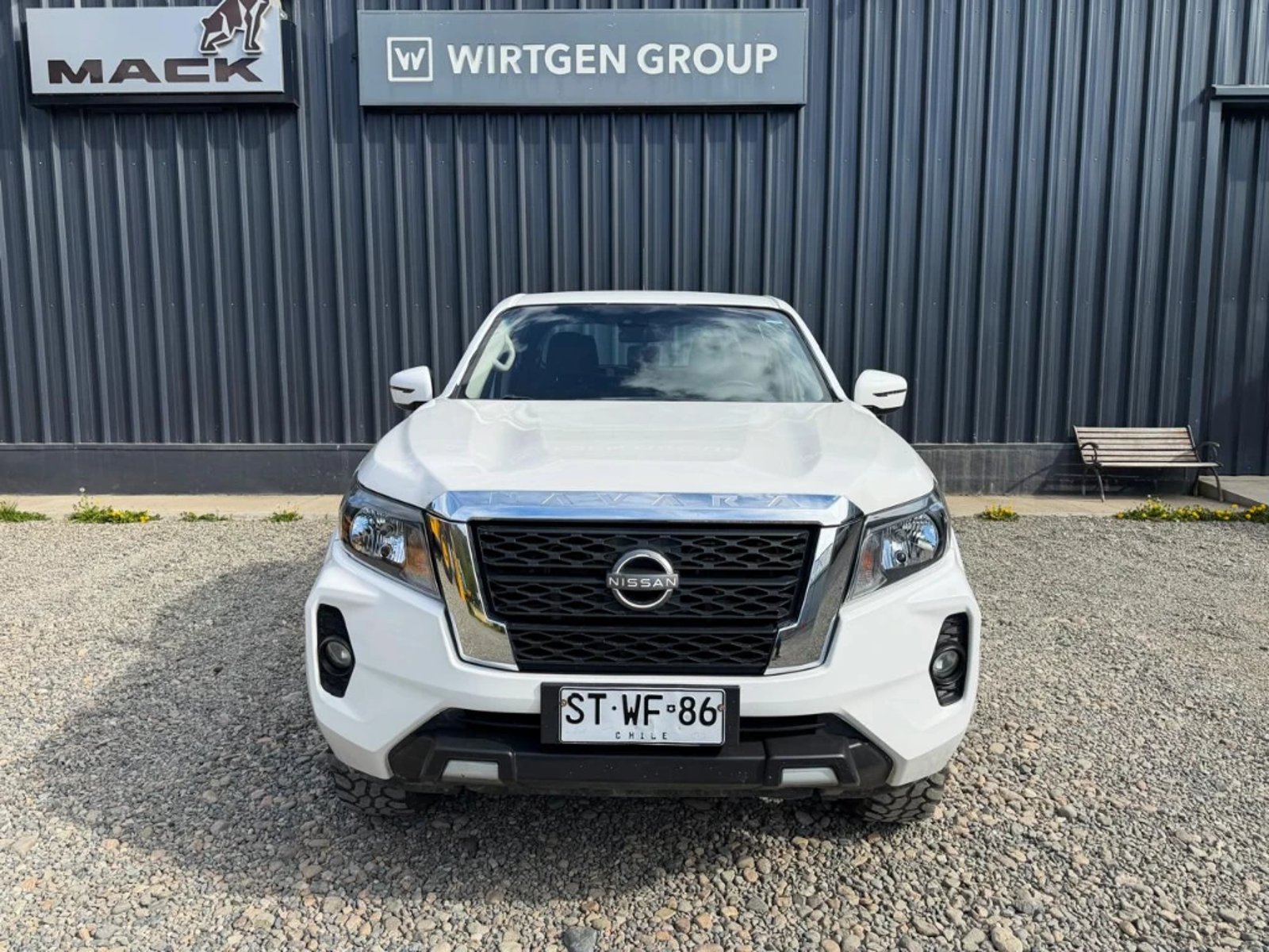 Nissan Navara 2023 - Foto 2 de 20