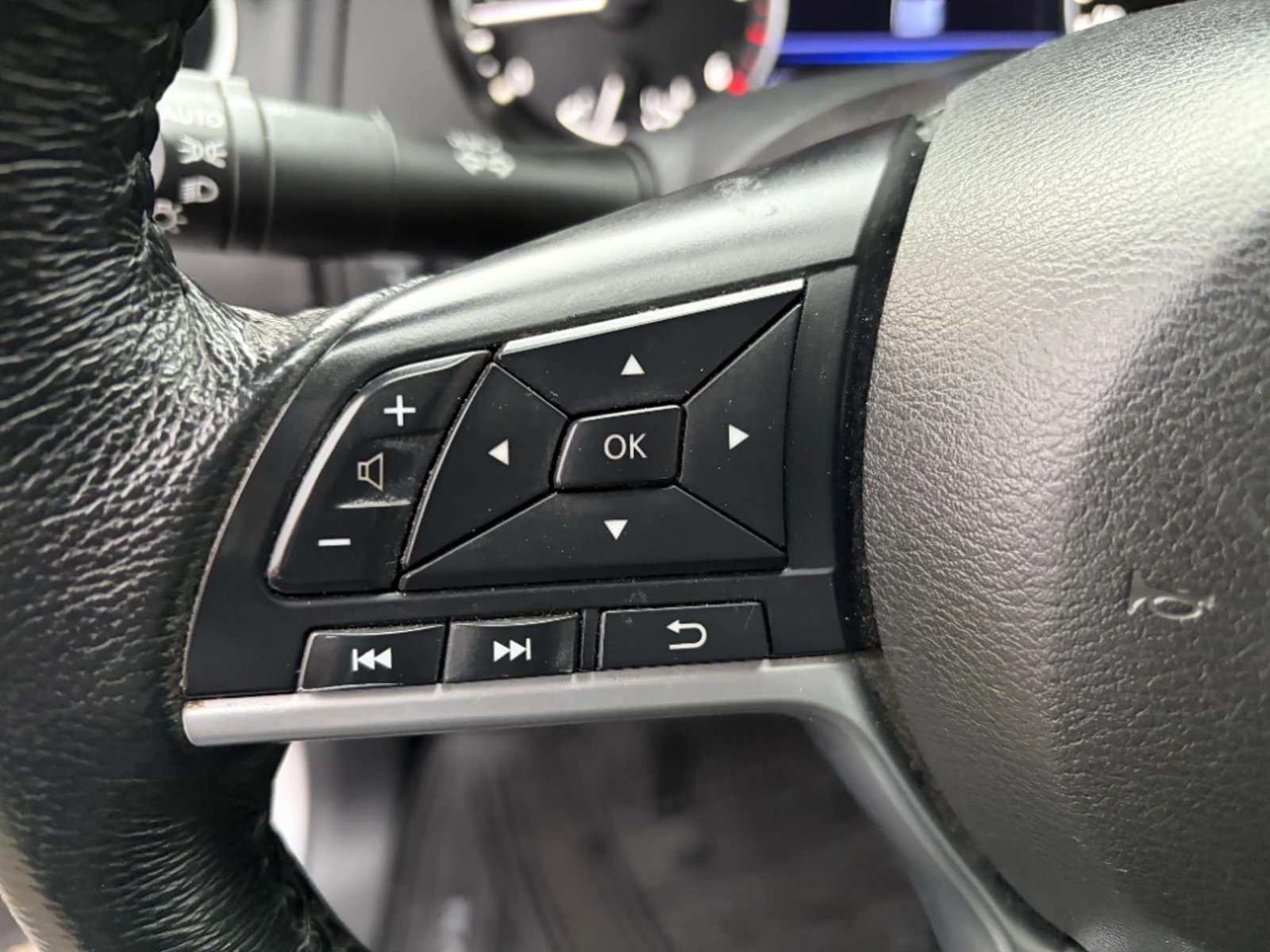 Nissan Navara 2022 - Imagen 18 de 20
