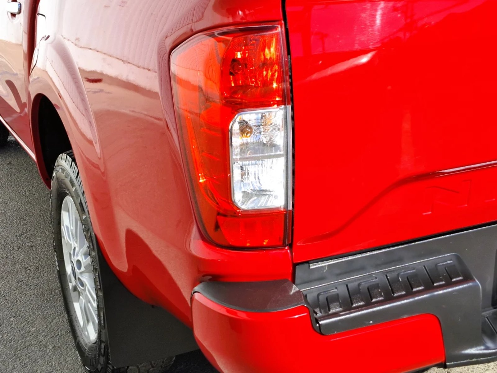 NISSAN NAVARA 2023 - Imagen 10 de 20