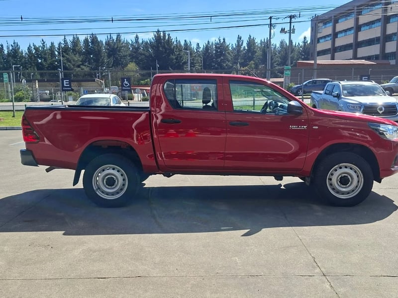 Toyota Hilux 2024 - Imagen 4 de 20