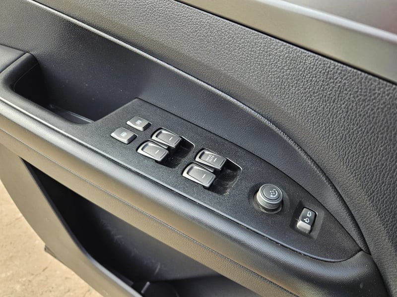 SsangYong Grand musso 2023 - Imagen 12 de 20