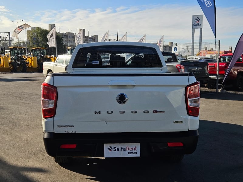 SsangYong Grand musso 2023 - Imagen 6 de 20