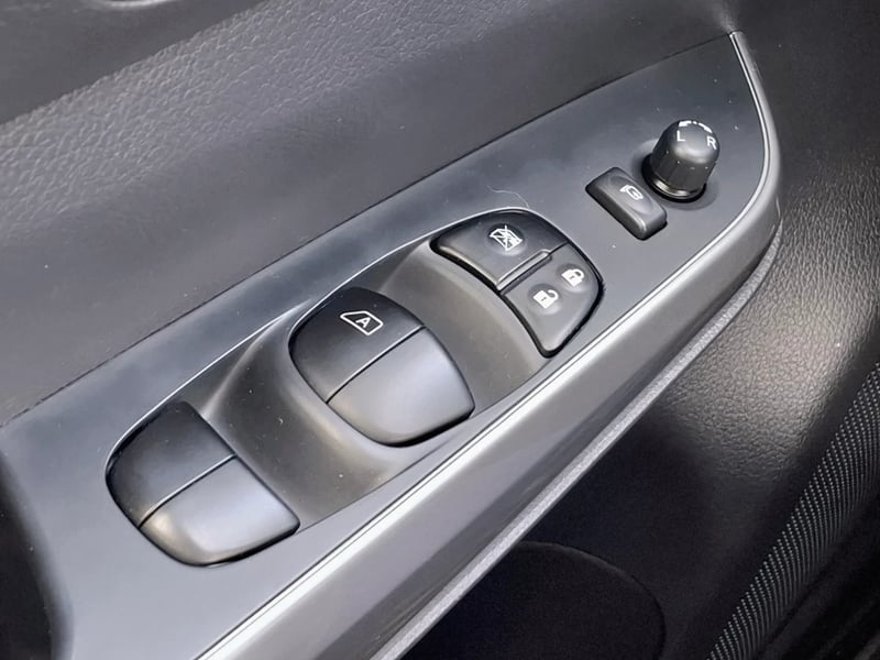 Nissan Navara 2023 - Imagen 12 de 20