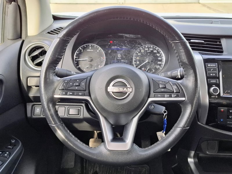 Nissan Navara 2023 - Imagen 13 de 20