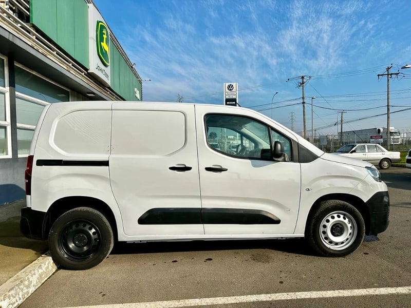 Citroën Berlingo 2024 - Imagen 3 de 20