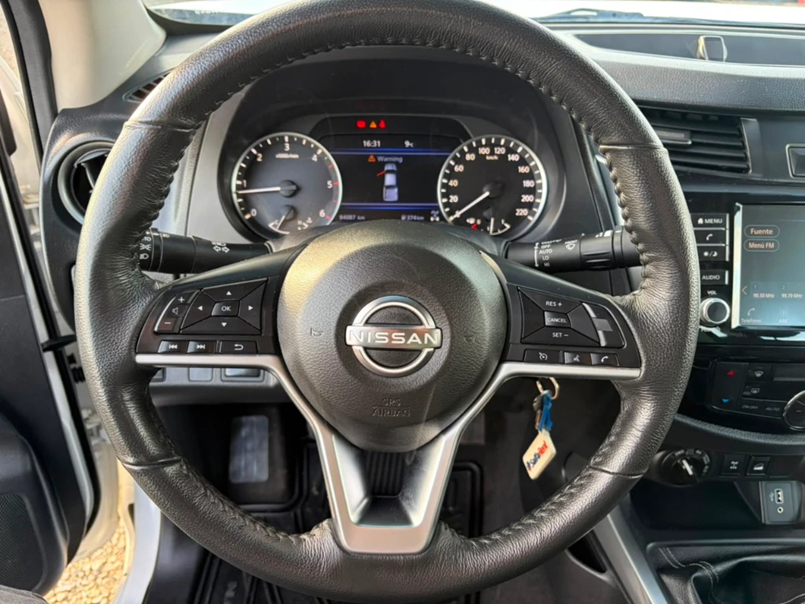 Nissan Navara 2023 - Imagen 18 de 20