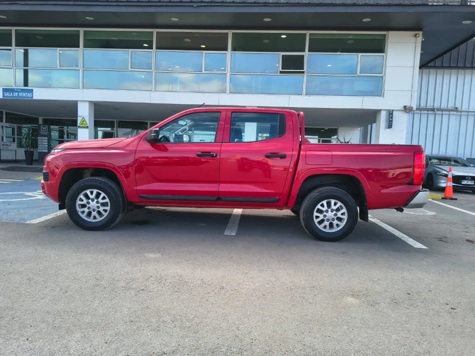 Mitsubishi L200 2024 - Imagen 8 de 20