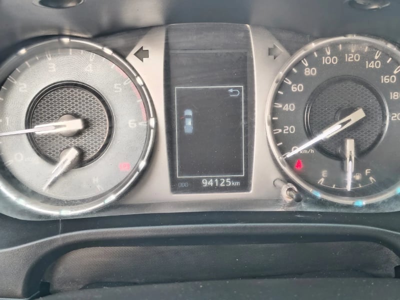 Toyota Hilux 2024 - Imagen 18 de 20