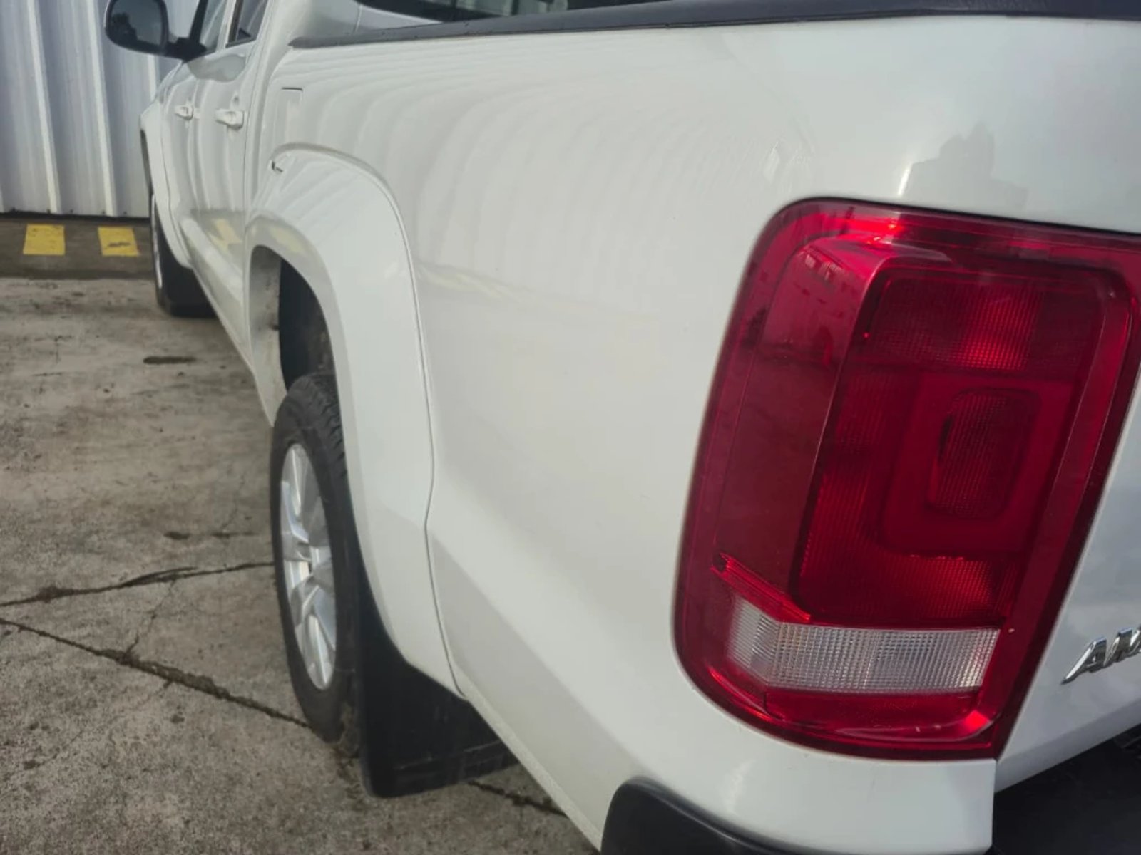Volkswagen Amarok 2023 - Imagen 6 de 20