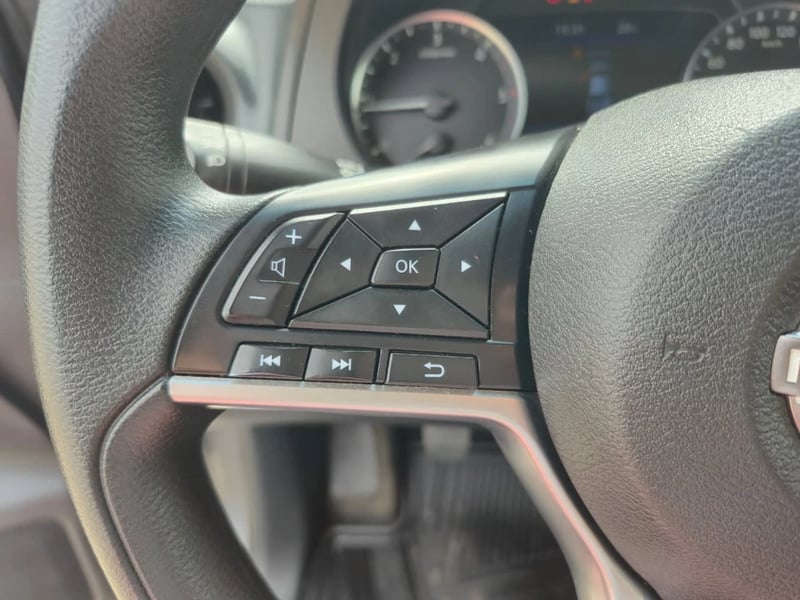 Nissan Navara 2023 - Imagen 18 de 20