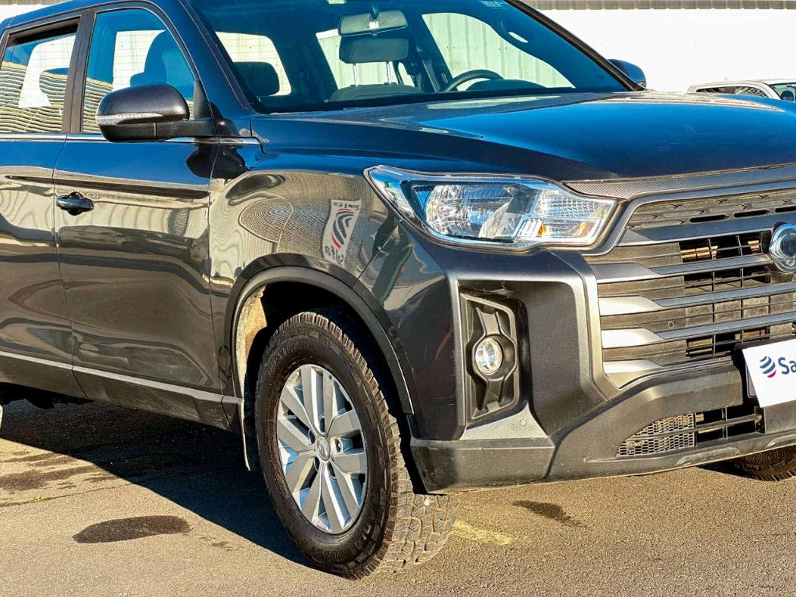 SsangYong Grand musso 2023 - Foto 3 de 20