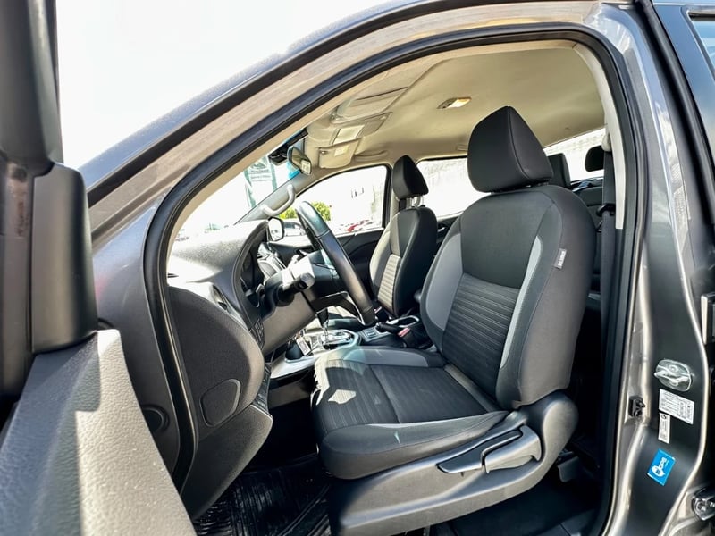 Nissan Navara 2023 - Imagen 18 de 20
