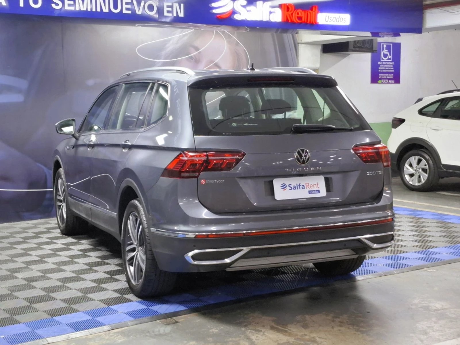 VOLKSWAGEN TIGUAN 2024 - Imagen 6 de 20