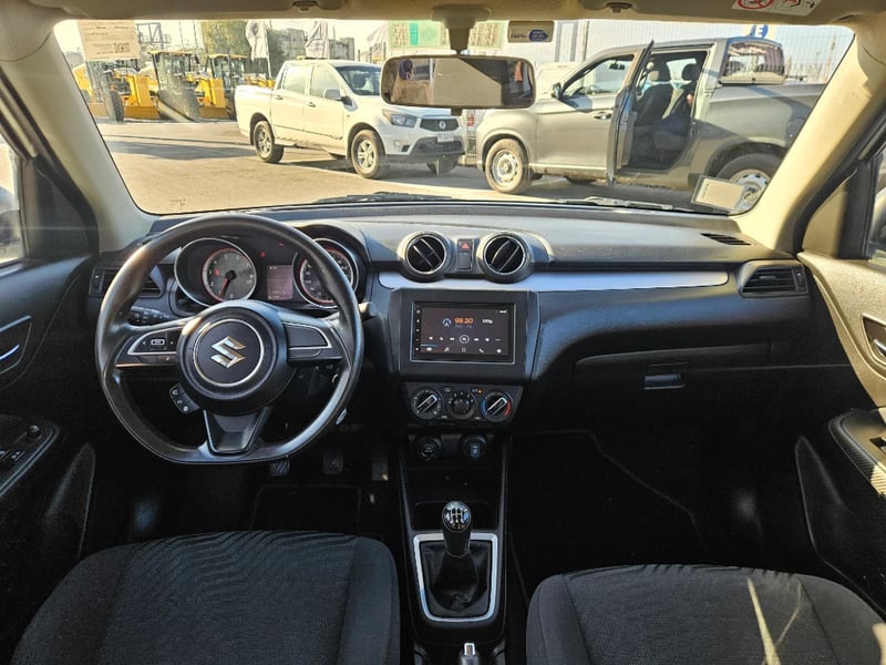 Suzuki Swift 2023 - Imagen 13 de 20
