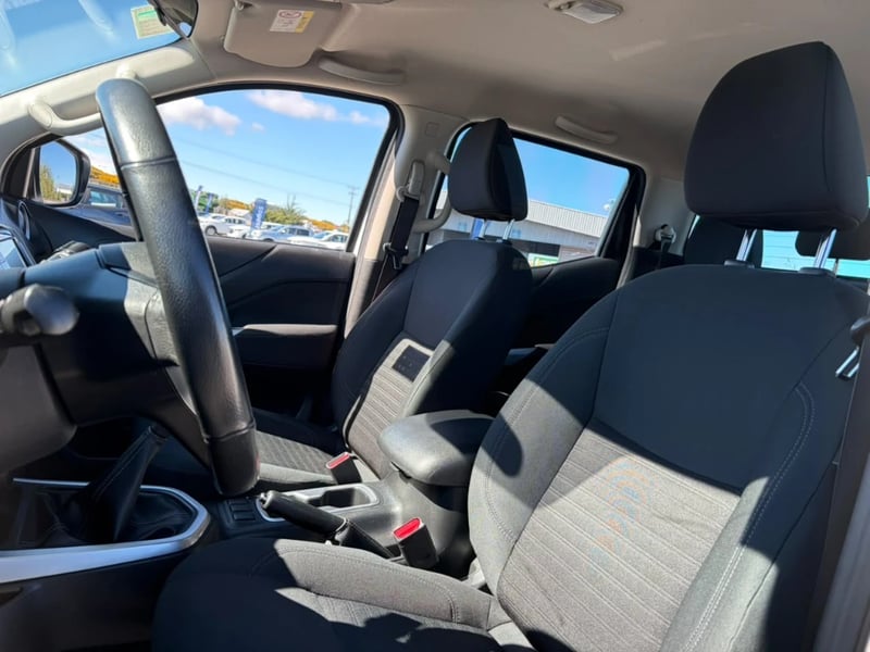 Nissan Navara 2023 - Imagen 16 de 20