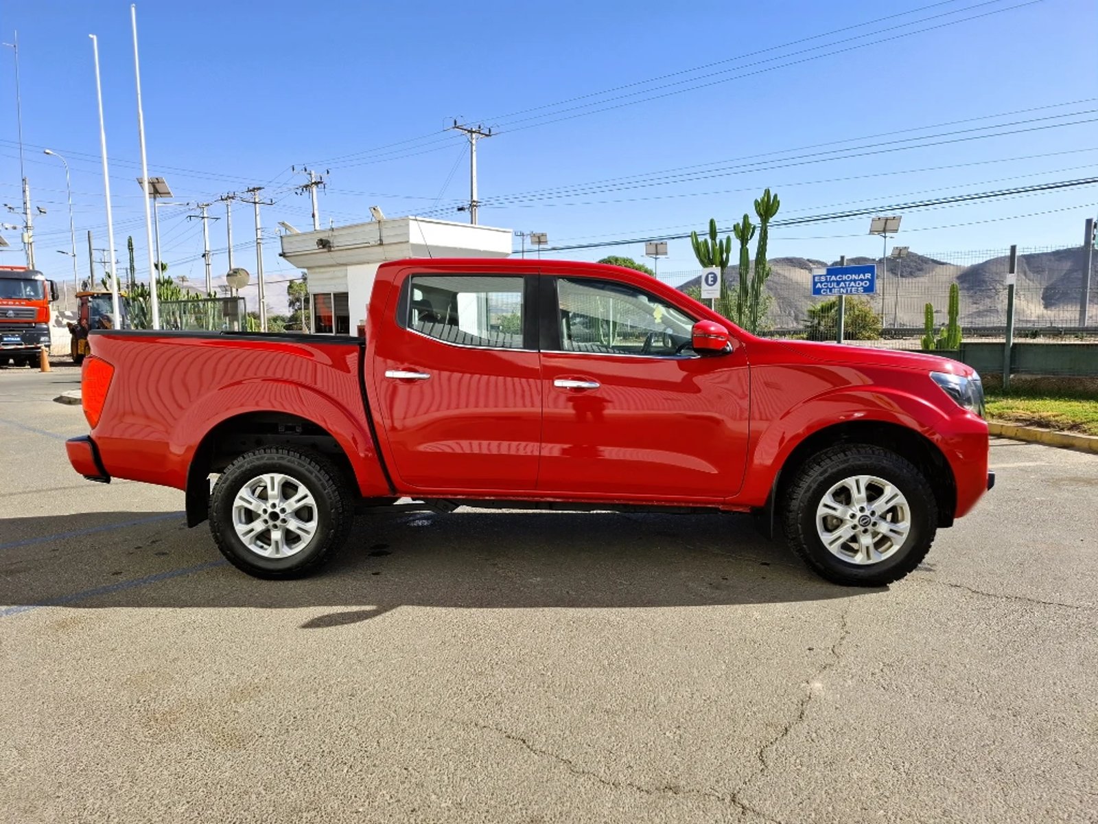 NISSAN NAVARA 2023 - Imagen 4 de 20