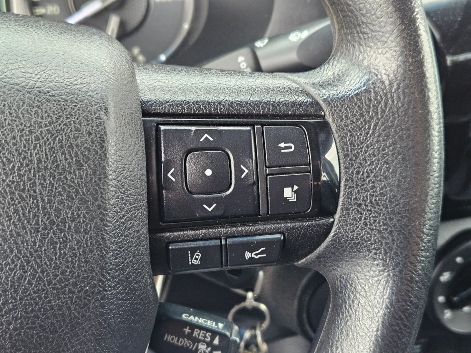 TOYOTA HILUX 2023 - Imagen 20 de 20