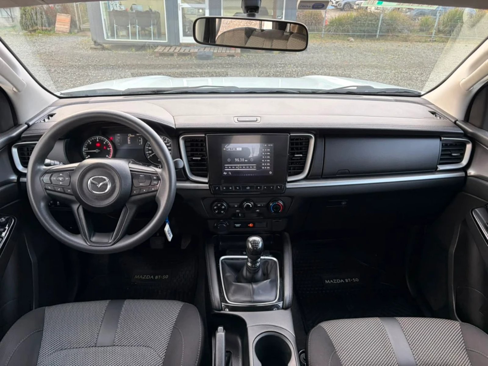 Mazda Bt-50 2022 - Imagen 16 de 20