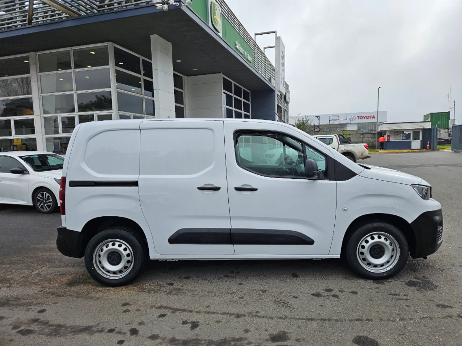 PEUGEOT PARTNER 2024 - Imagen 4 de 20