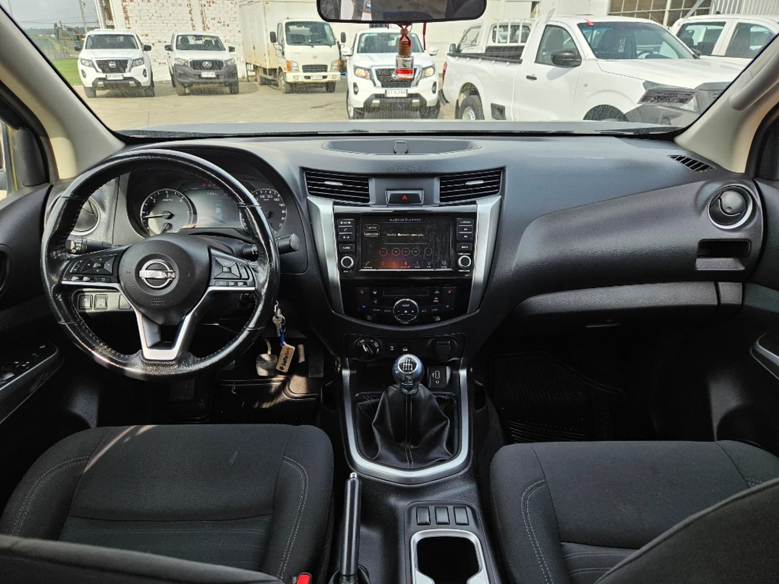 NISSAN NAVARA 2023 - Imagen 12 de 20